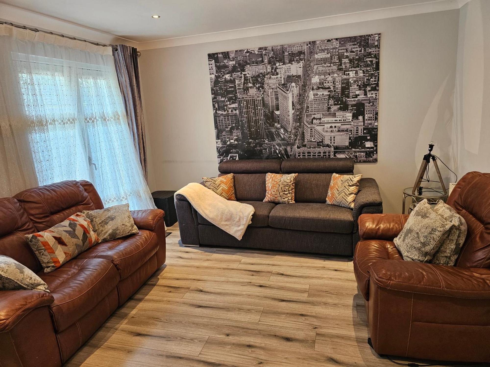 Modern House In Dublin Villa — Photos 1